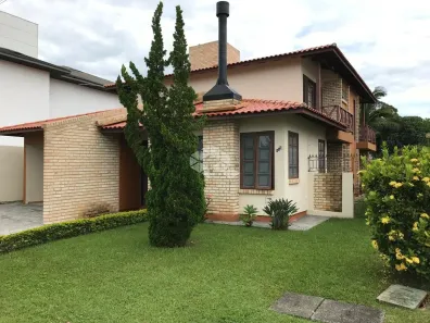 Casa de Condomínio com 4 Quartos à venda, 264m² no Cacupé, Florianópolis