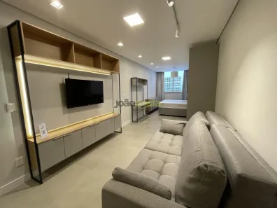 Apartamento com 1 Quarto para alugar, 40m² no Centro, Florianópolis