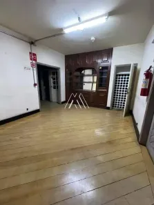 Casa Comercial com 2 Quartos para alugar, 400m² no Centro, Itaúna