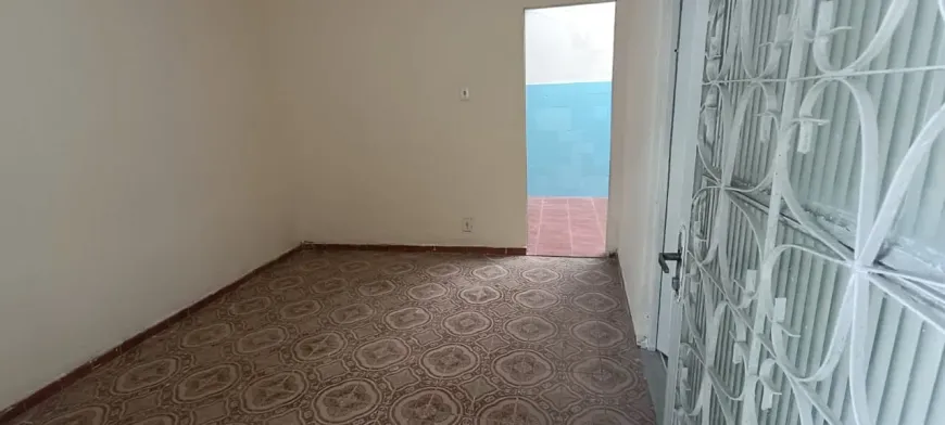Foto do imóvel - Casa de Vila para alugar com 40 m², 1 quarto, 1 banheiro