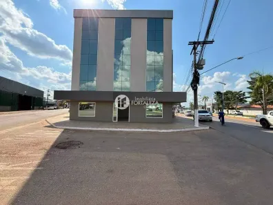 Prédio/Edifício Inteiro com 4 Quartos para alugar, 437m² no Triângulo Novo, Rio Branco
