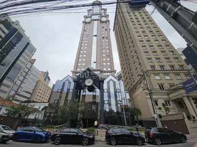 Conjunto Comercial / Sala à venda, 72m² no Centro, Curitiba