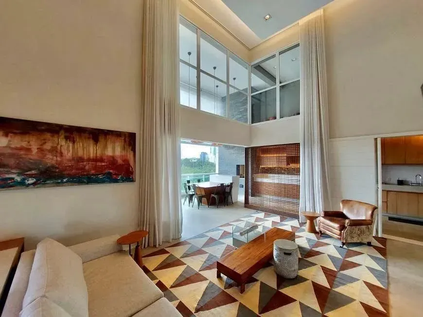 Foto do imóvel - Apartamento à venda com 3 quartos, 3 suítes, 189 m², de 4 a 5 banheiros e 3 vagas na garagem em
