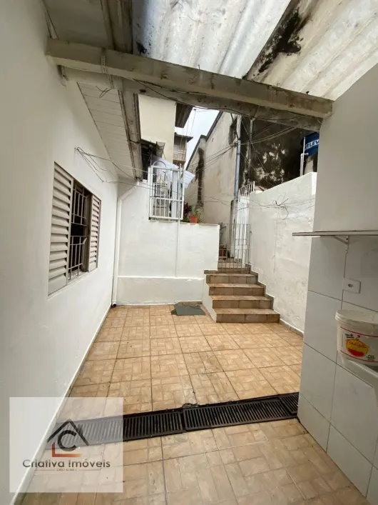Foto do imóvel - Casa para alugar com 40 m², 1 quarto, 1 banheiro