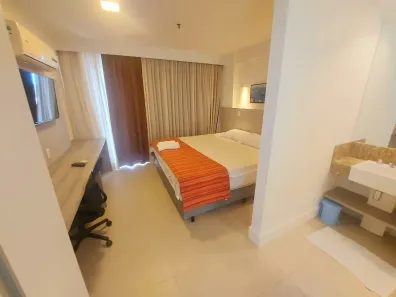 Flat com 1 Quarto à venda, 28m² no Imbetiba, Macaé