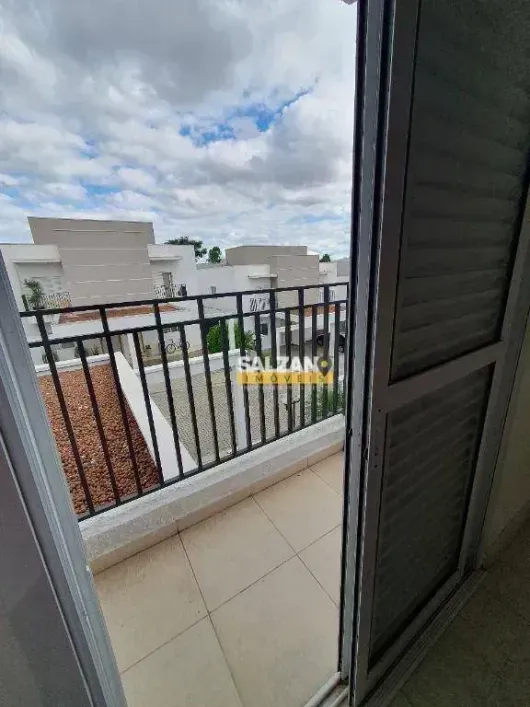 Foto do imóvel - Casa de condomínio à venda com 3 quartos, 1 suíte, 119 m², 2 banheiros e 2 vagas na garagem em