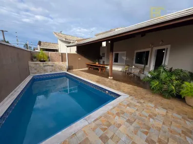 Casa com 3 Quartos à venda, 193m² no Arpoador, Peruíbe