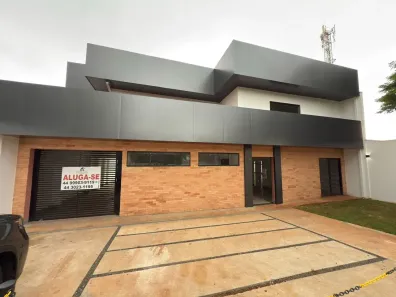 Prédio/Edifício Inteiro com 9 Quartos para alugar, 378m² no Zona 05, Maringá