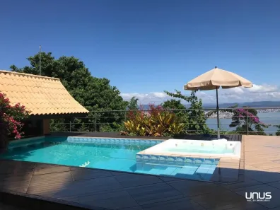 Casa com 4 Quartos à venda, 573m² no Centro, Florianópolis