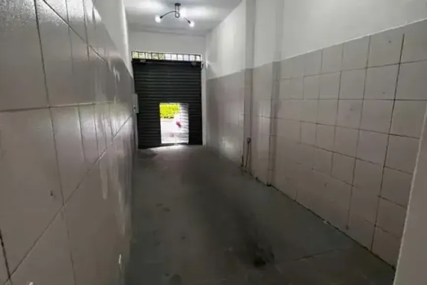 Foto do imóvel - Ponto comercial/Loja/Box para alugar com 1 banheiro, 1 vaga na garagem e 30 m² em