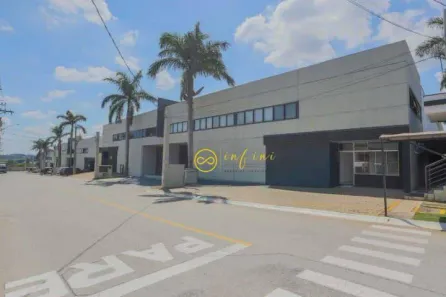 Galpão / Depósito / Armazém à venda, 1300m² no Iporanga, Sorocaba