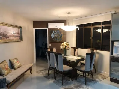 Apartamento com 3 Quartos à venda, 128m² no Centro, Florianópolis