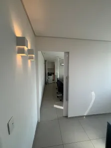 Conjunto Comercial / Sala para alugar, 31m² no Vila da Serra, Nova Lima
