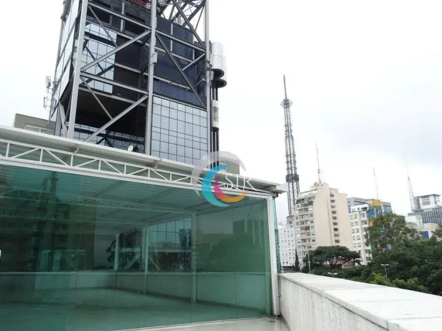 Foto do imóvel - Prédio/Edificio inteiro disponível para locação e compra, 600 m² com 8 banheiros e 5 vagas na.