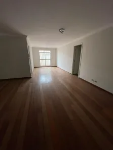 Casa com 4 Quartos à venda, 200m² no Mercês, Uberaba