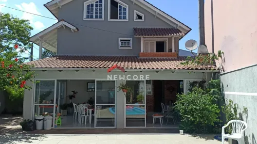 Casa com 5 Quartos à venda, 232m² no Igara, Canoas