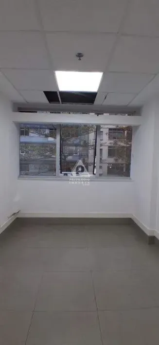Foto do imóvel - Sala/Conjunto/Escritório à venda de 31 m² próximo ao Metrô Flamengo em