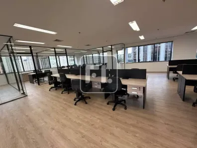 Conjunto Comercial / Sala para venda ou aluguel, 224m² no Cidade Monções, São Paulo