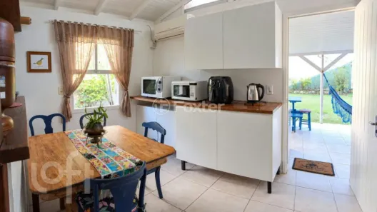 Casa com 2 Quartos à venda, 110m² no Ponta das Canas, Florianópolis