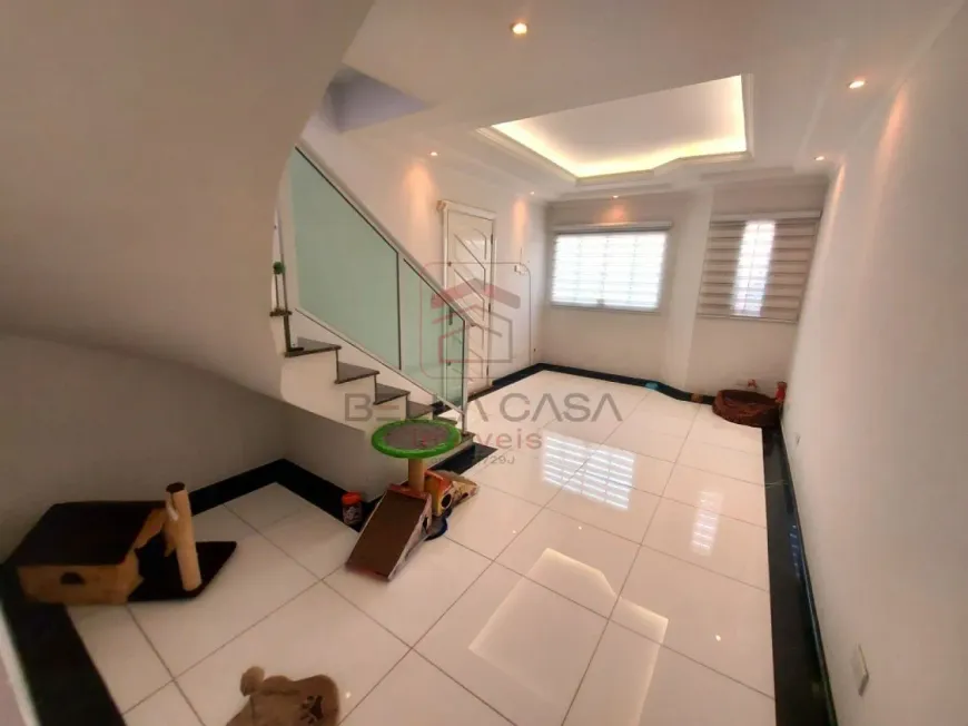 Foto do imóvel - Sobrado à venda com 2 a 3 quartos, 1 suíte, de 118 a 125 m², 1 a 3 banheiros e 2 a 12 vagas na.