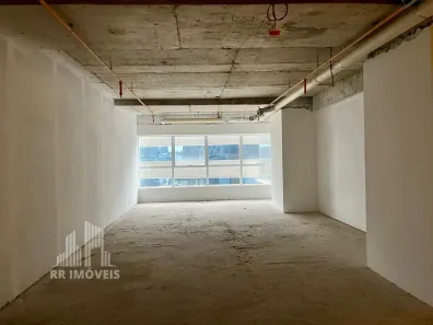 Conjunto Comercial / Sala à venda, 70m² no Dezoito do Forte Empresarial/Alphaville., Barueri