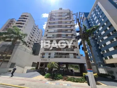 Apartamento com 2 Quartos para alugar, 109m² no Centro, Florianópolis