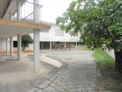 Prédio Inteiro para alugar, 911m² no Centro, Vinhedo