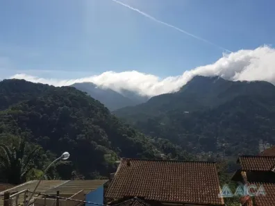 Terreno / Lote / Condomínio à venda, 690m² no Mosela, Petrópolis