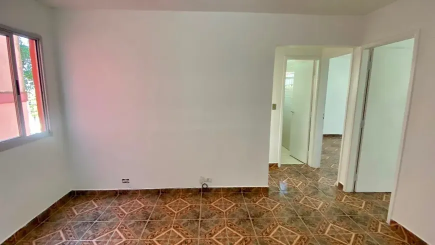 Foto do imóvel - Apartamento à venda com 2 quartos, 1 banheiro, 1 vaga e churrasqueira no condomínio em