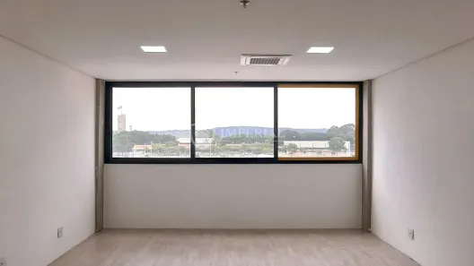Conjunto Comercial / Sala com 5 Quartos para venda ou aluguel, 92m² no Itu Novo Centro, Itu
