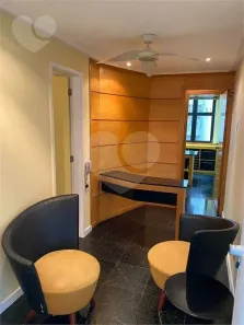 Conjunto Comercial / Sala à venda, 35m² no Centro, Niterói