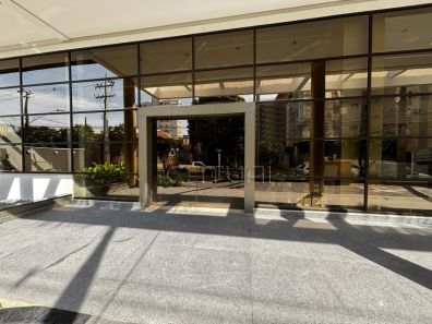 Loja / Salão / Ponto Comercial com 1 Quarto para venda ou aluguel, 1234m² no Centro, Londrina