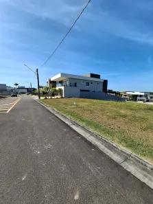 Terreno / Lote / Condomínio à venda, 698m² no Interlagos, Vila Velha