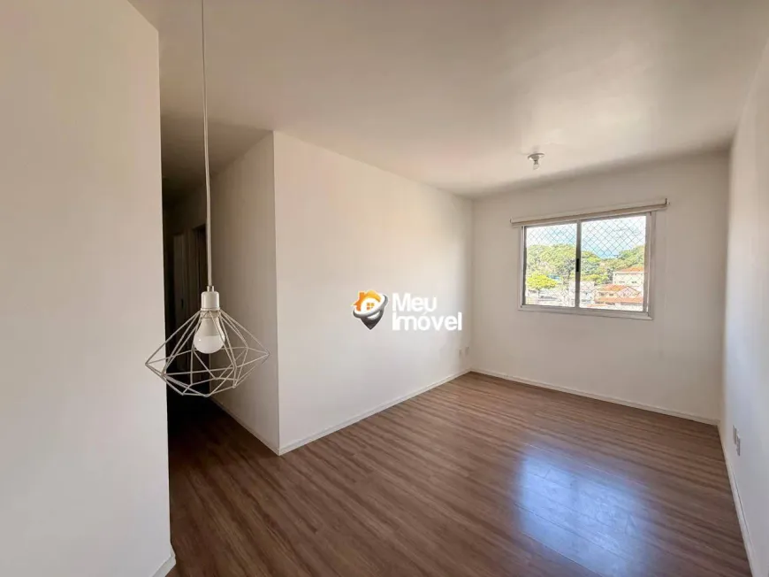 Foto do imóvel - Apartamento à venda com 2 quartos, 1 banheiro, 50 m², mobiliado e condomínio com piscina em
