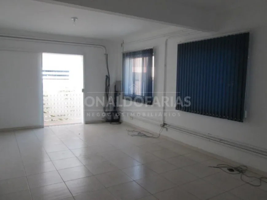 Foto do imóvel - Imóvel comercial para alugar com 238 m², 5 banheiros e 6 vagas. Ar-condicionado.