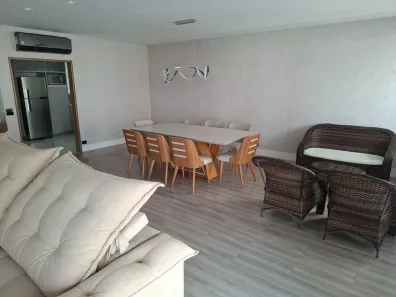 Apartamento com 5 Quartos à venda, 244m² no Pitangueiras, Guarujá