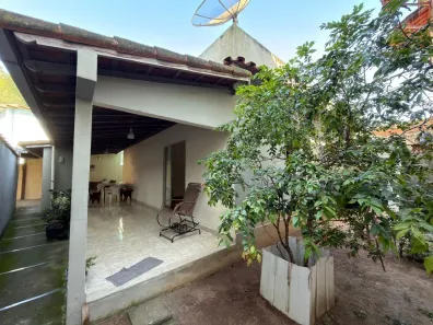 Casa com 2 Quartos à venda, 146m² no Centro, Itapemirim