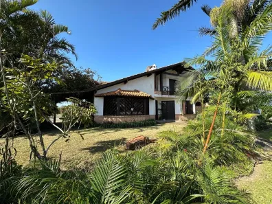 Casa com 5 Quartos à venda, 300m² no Centro, Imbé