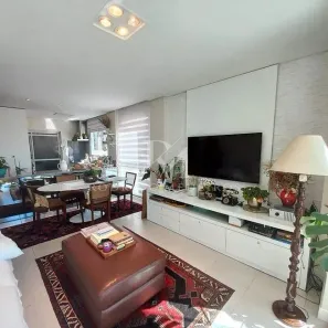 Apartamento com 2 Quartos à venda, 75m² no Centro, Florianópolis