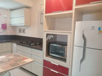 Apartamento com 2 Quartos para alugar, 98m² no Centro, Florianópolis