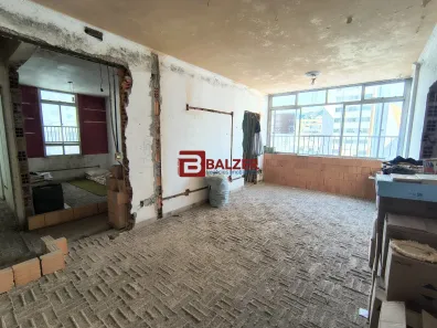 Apartamento com 3 Quartos à venda, 100m² no Centro, Florianópolis