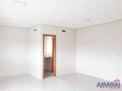 Conjunto Comercial / Sala à venda, 40m² no Centro, Jacareí