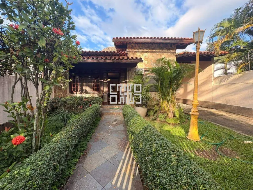 Foto do imóvel - Casa para alugar com 150 m², 3 quartos, 3 banheiros, 3 vagas
