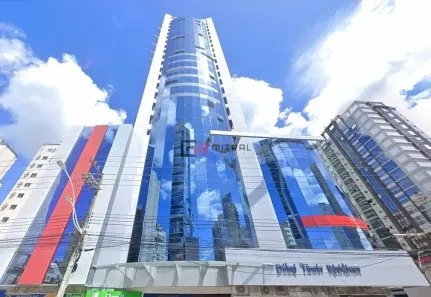 Apartamento com 4 Quartos à venda, 220m² no Meia Praia, Itapema