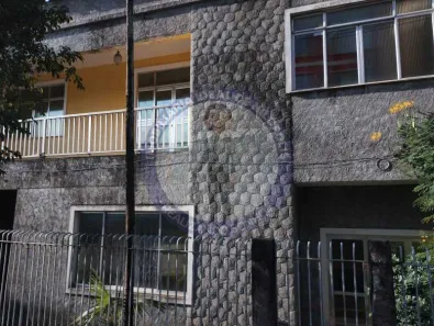 Casa com 4 Quartos à venda, 230m² no Centro, Nilópolis