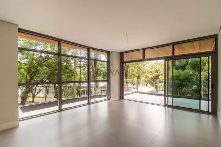 Apartamento com 3 Quartos à venda, 190m² no Cabral, Curitiba