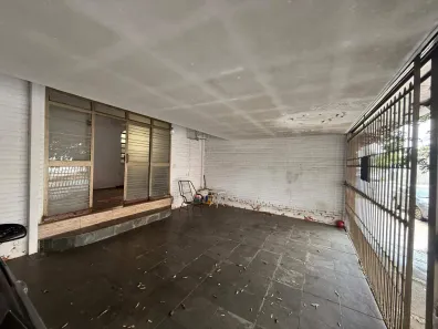 Casa com 3 Quartos à venda, 219m² no Nova Suiça, Goiânia