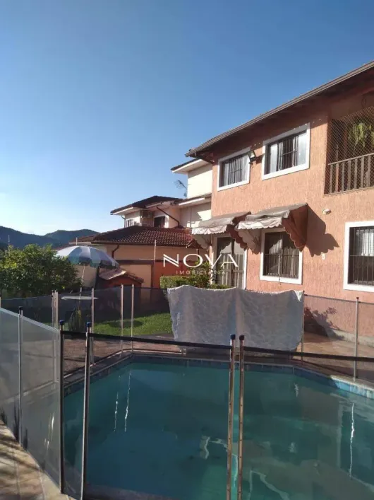 Foto do imóvel - Casa de condomínio à venda com 5 quartos, 1 suíte, 4 banheiros, 2 vagas na garagem e piscina no.