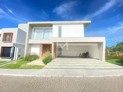 Casa de Condomínio com 4 Quartos à venda, 215m² no Campeche, Florianópolis
