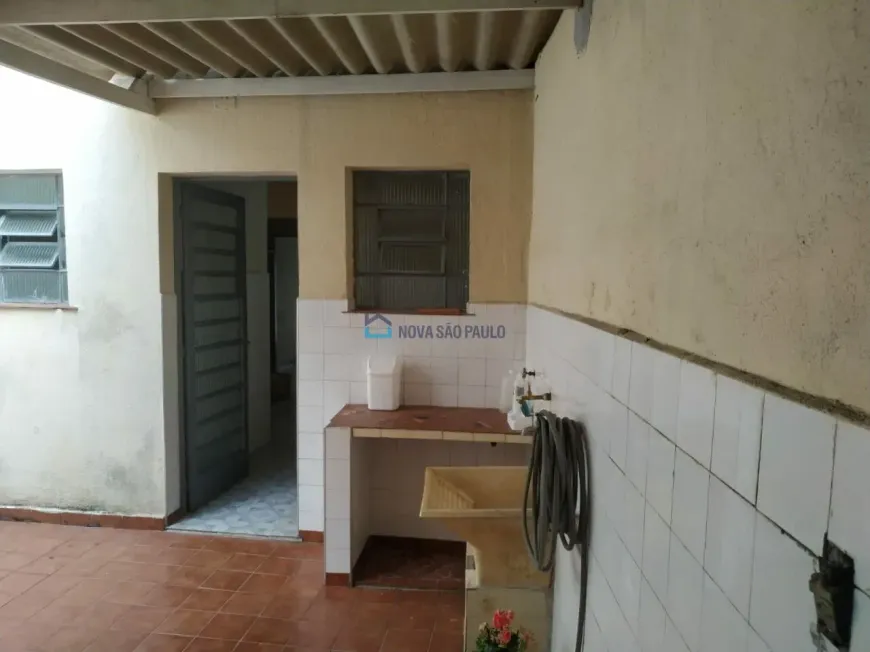 Foto do imóvel - Sobrado à venda com 2 quartos, sendo uma suíte, 3 banheiros, 1 vaga na garagem e quintal.